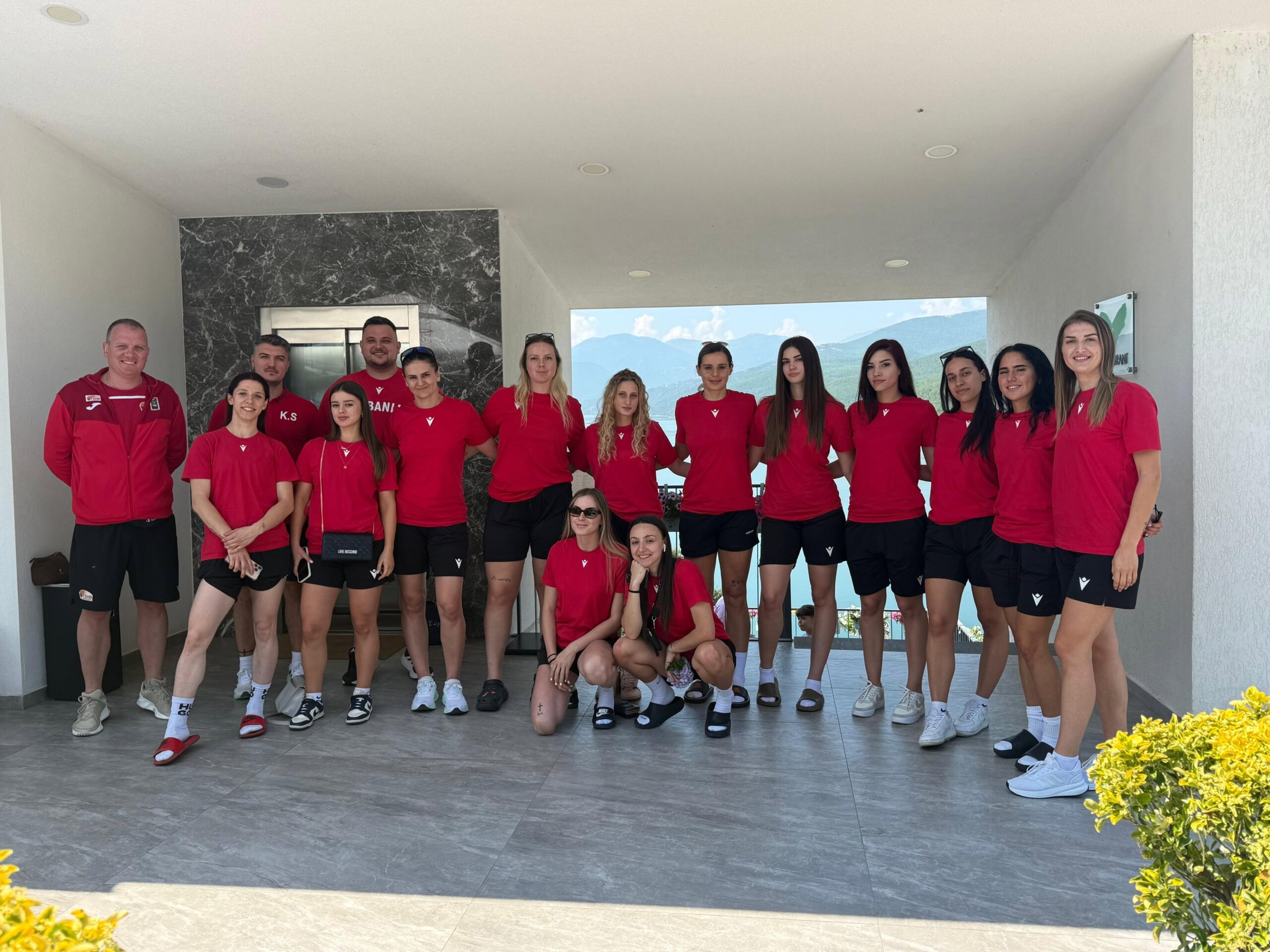 Kombëtarja në Kosovë për Kampionatin Europian të vendeve të vogla  vajzat kuqezi synojnë trofeun